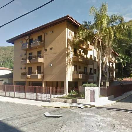 Edifício Piemontês - a 200 metros da Praia Grande Ubatuba SP-3